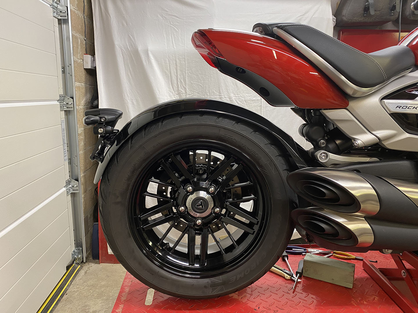 Full Rear Mudguard Gloss Black Gel Coat - Click Image to Close